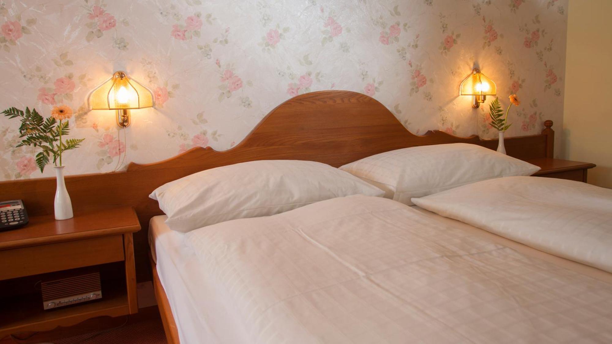Hotel & Spa Cacciatori Кадемарио Стая снимка